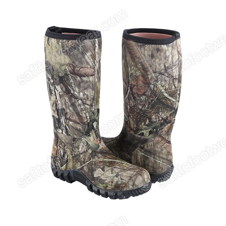 Outdoor Rubber Hunting Boots.jpg